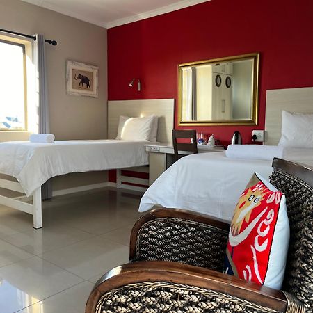 Le Blue Guesthouse Port Elizabeth Exterior foto