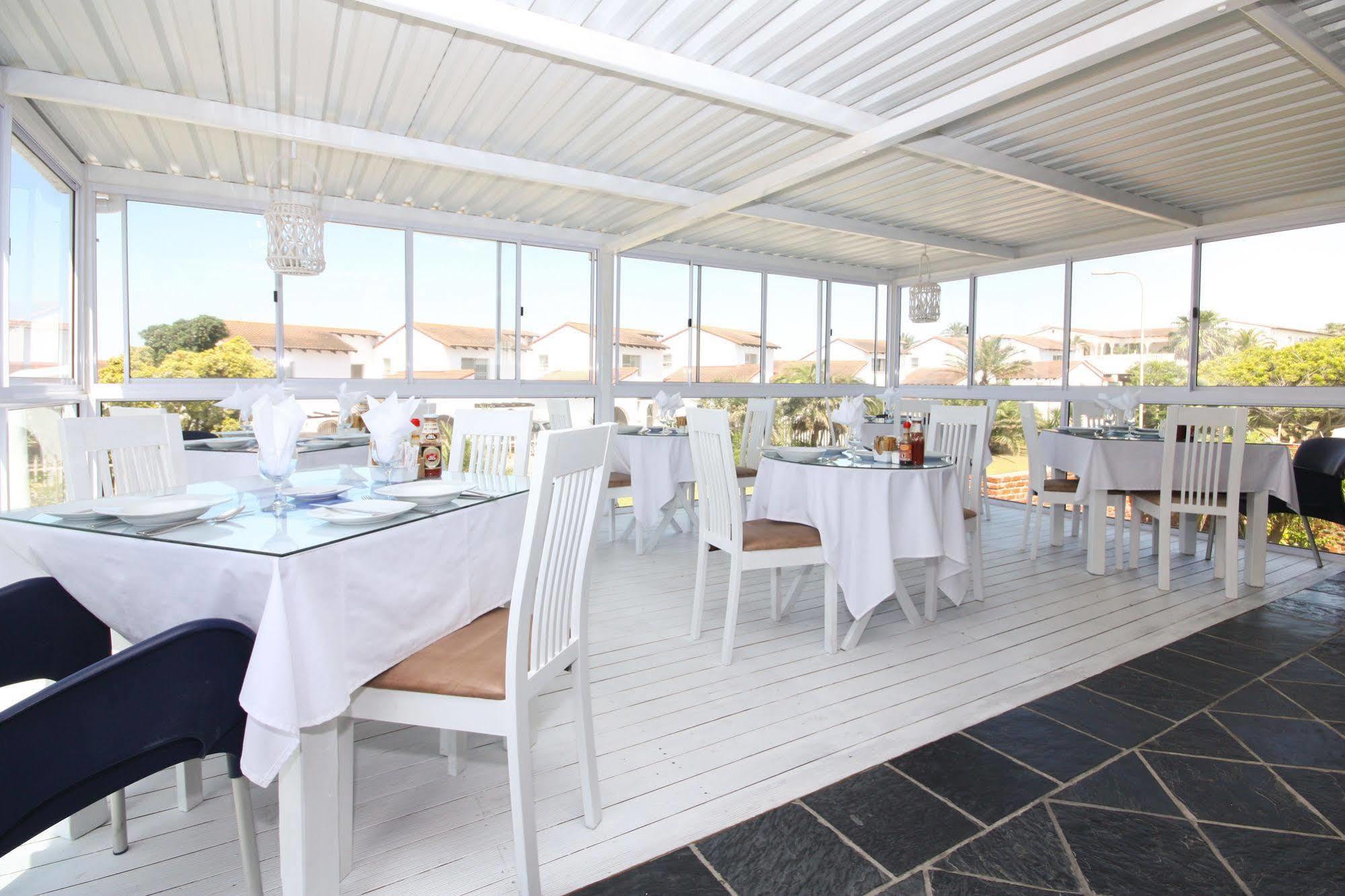 Le Blue Guesthouse Port Elizabeth Exterior foto